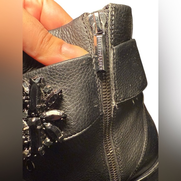 KARL LAGERFELD PARIS PAYSON JEWELED STRAP BLOCK HEEL COMBAT Boots BLACK 8,5 - Picture 6 of 9